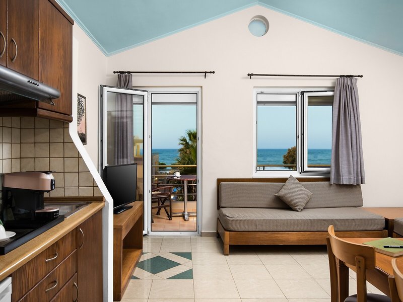 Maleme Mare Beachside Hotel 38