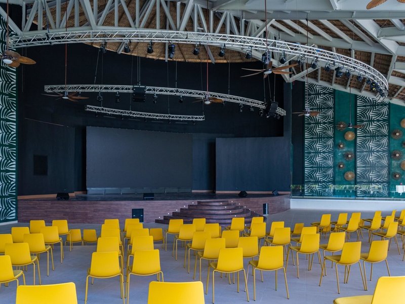 Caribe Deluxe Princess 48