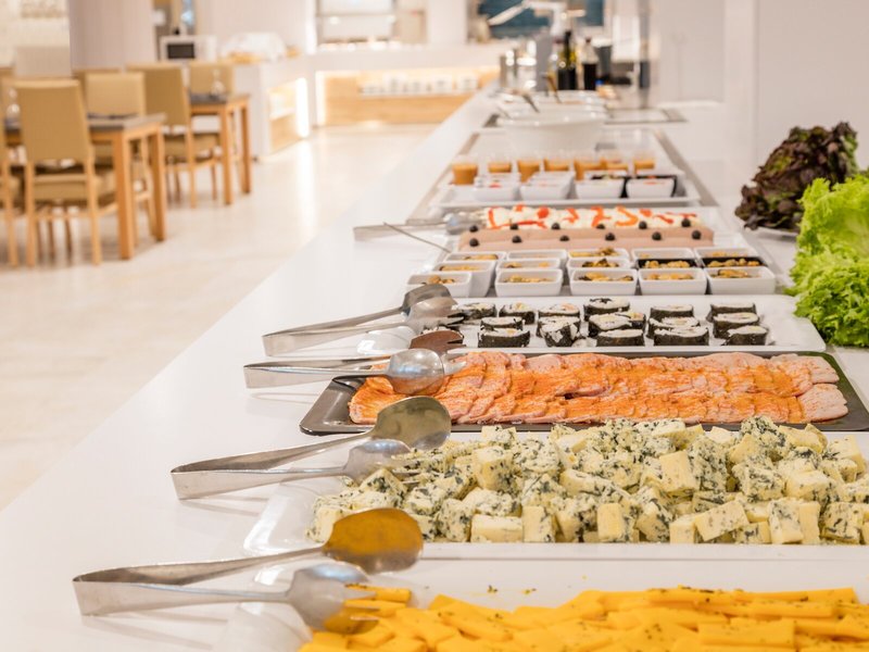 Best Mediterraneo 18