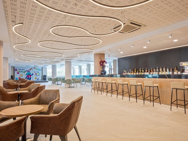 Best Mediterraneo 14