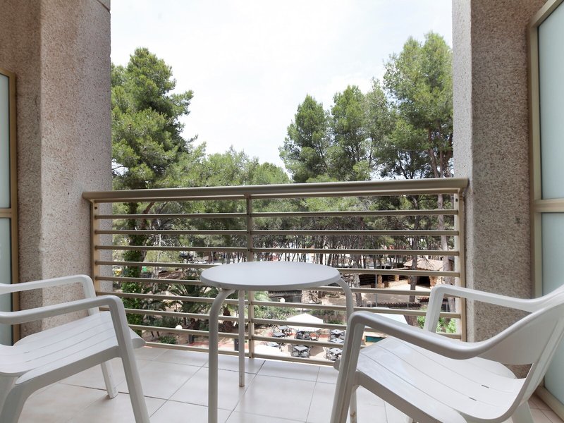 Best Mediterraneo 20