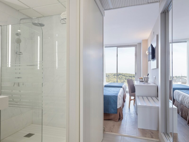 Best Mediterraneo 24