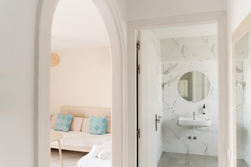 Moon Dreams Marina Parc 100