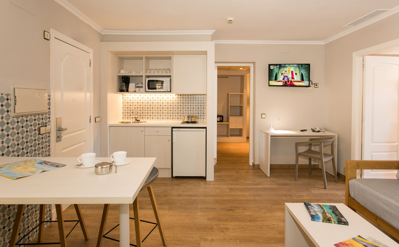 Minura Cala Galdana 9