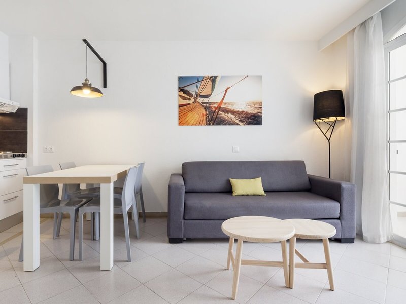 Hotel ILUNION Menorca 25