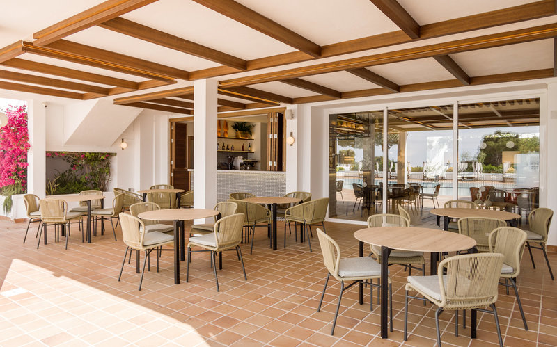 Hotel ILUNION Menorca 15