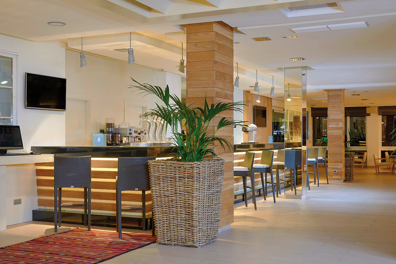 Meliá Cala Galdana 16