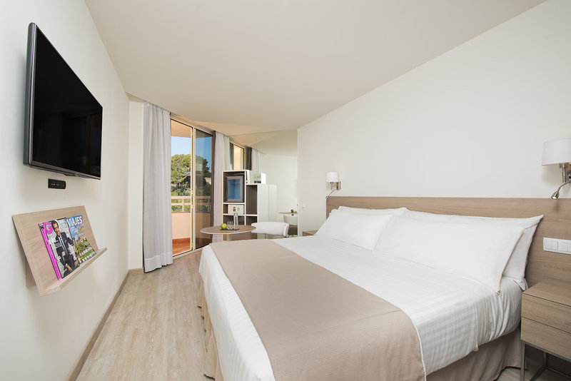 Meliá Cala Galdana 11