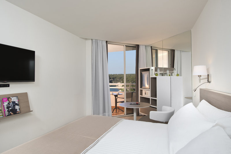 Meliá Cala Galdana 12