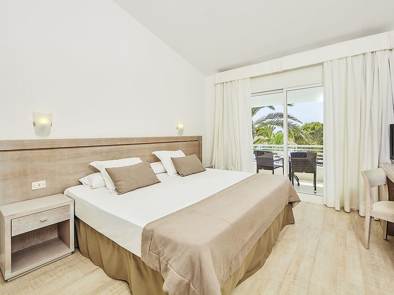 Prinsotel La Caleta 17