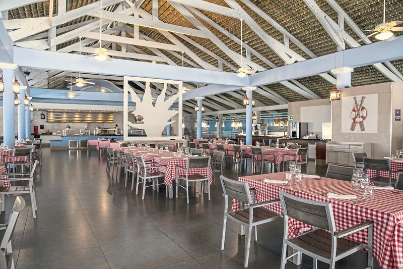 Iberostar Waves Dominicana 17