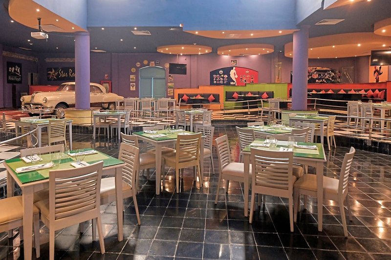 Iberostar Waves Dominicana 18