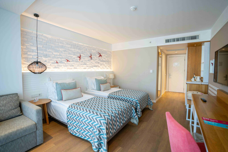 Akra Kemer 50