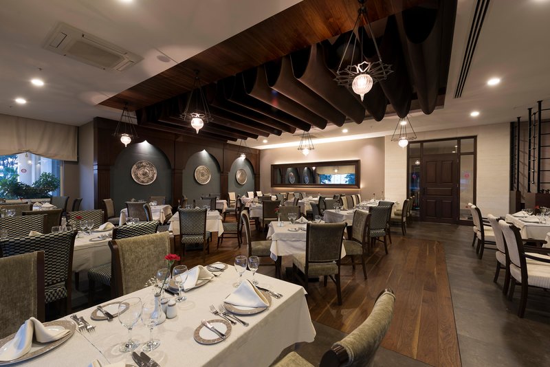 Akra Kemer 142