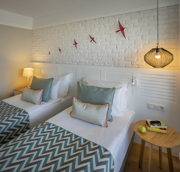 Akra Kemer 11