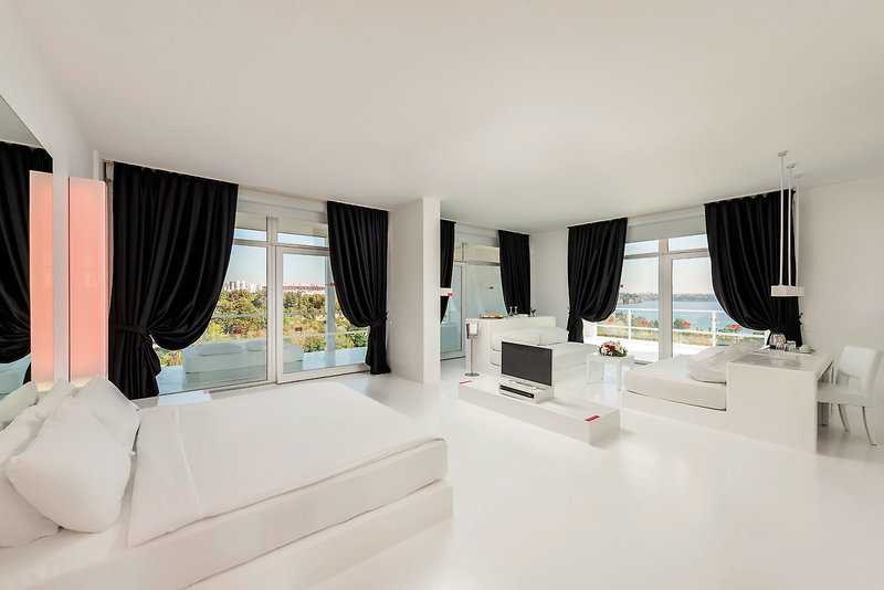 Hotel SU 4