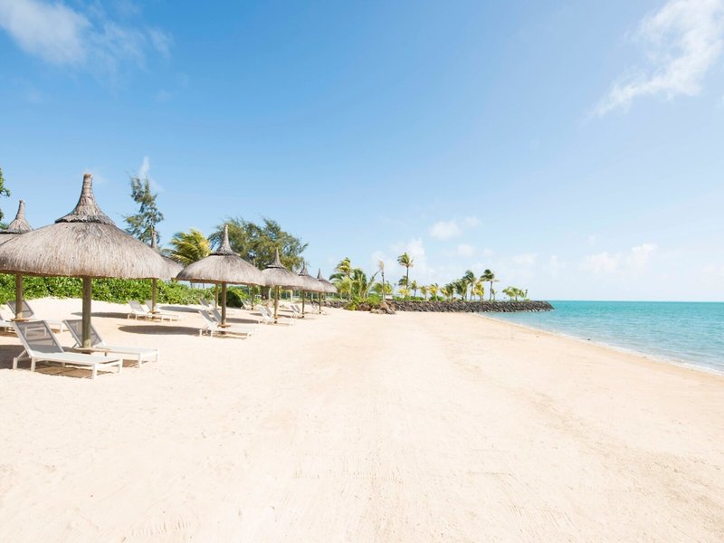 Radisson Blu Azuri Resort & Spa, Mauritius 4 - Beach