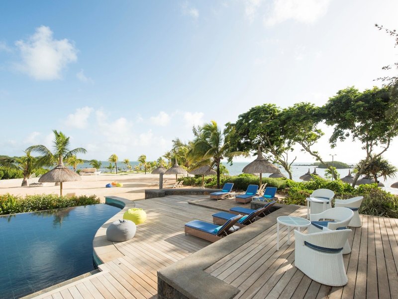 Radisson Blu Azuri Resort & Spa, Mauritius 17 - Outdoor Pool