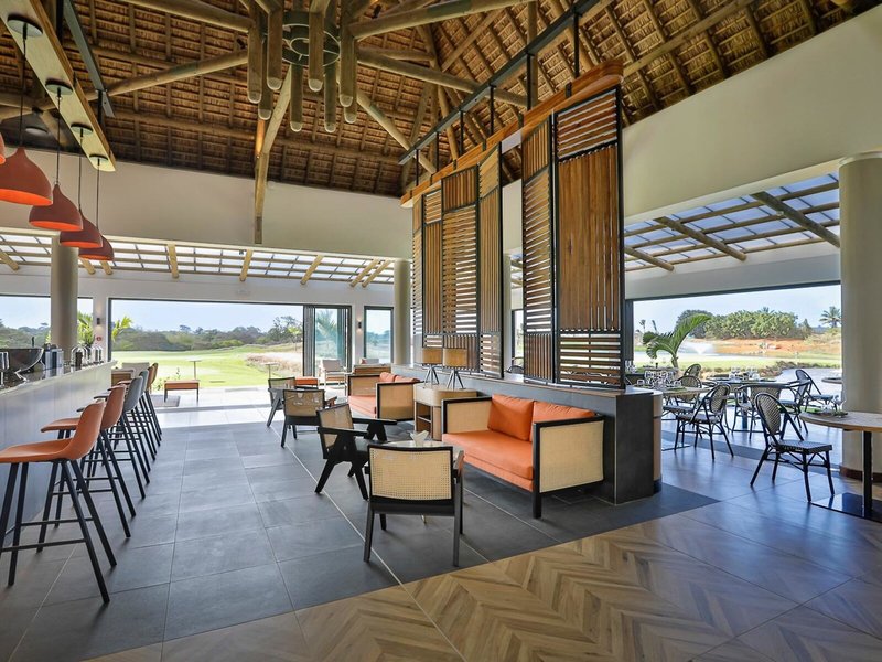 Radisson Blu Azuri Resort & Spa, Mauritius 27 - Restaurant