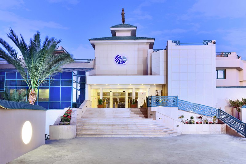 Moreno Horizon Spa & Resort 15