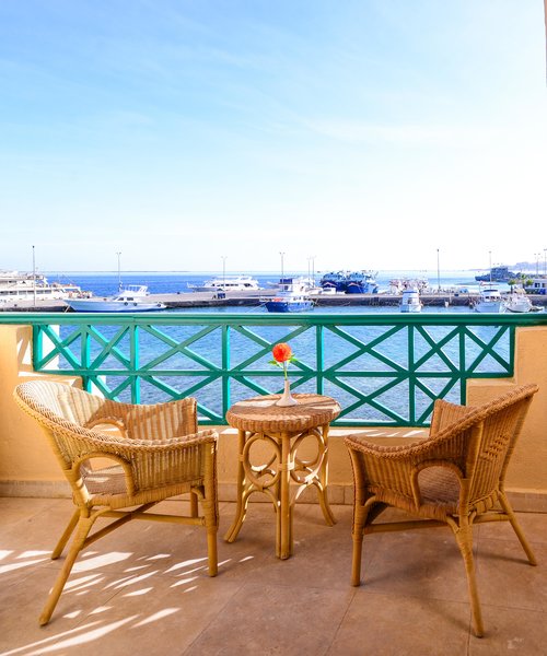 Moreno Horizon Spa & Resort 11
