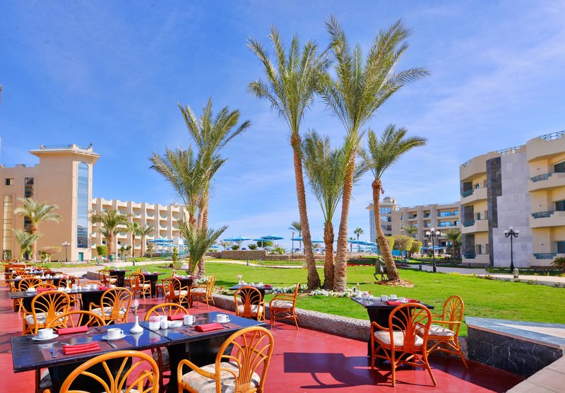 Moreno Horizon Spa & Resort 25