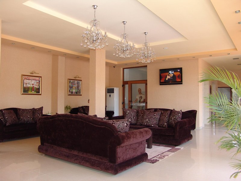 Happy Aparthotel & Spa 25