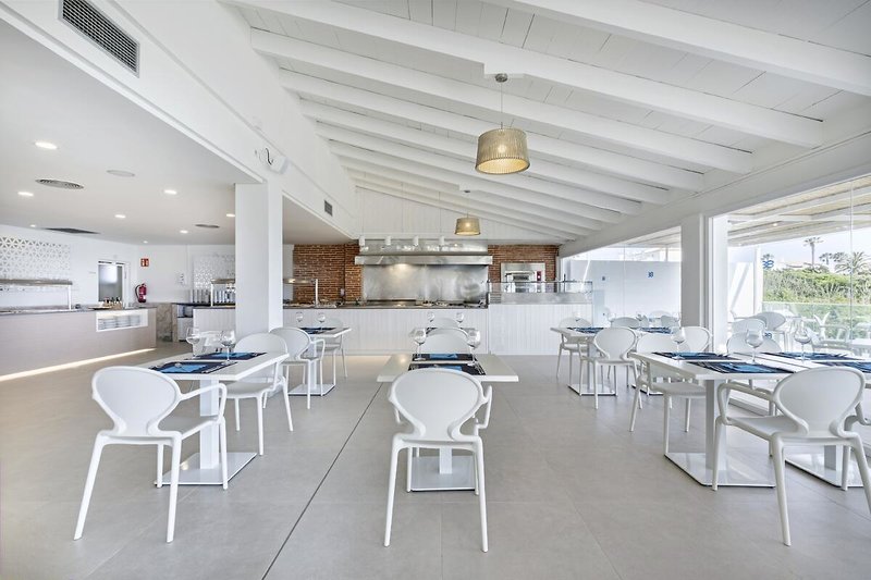 Carema Beach Menorca 16