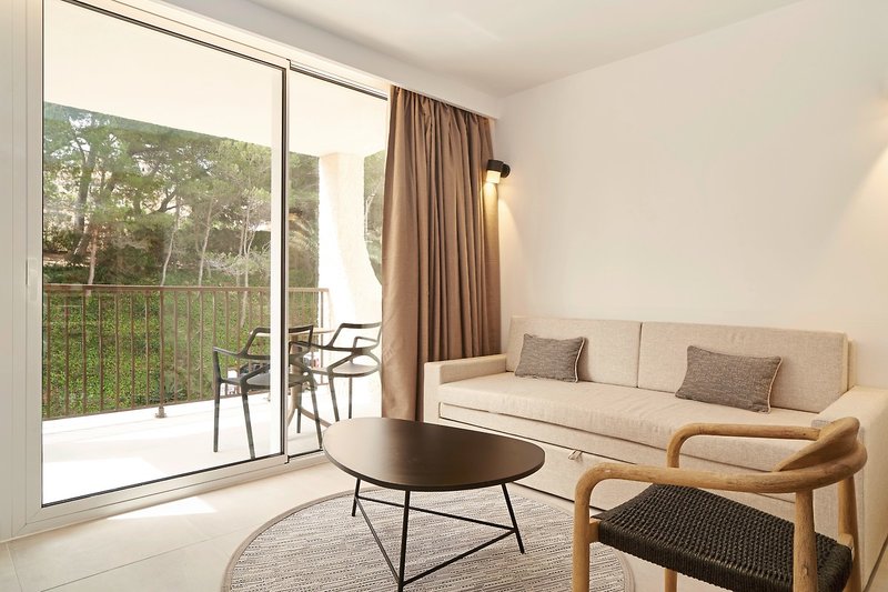 Invisa Hotel Cala Blanca 30