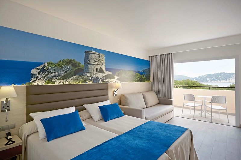 Invisa Hotel Club Cala Blanca 10