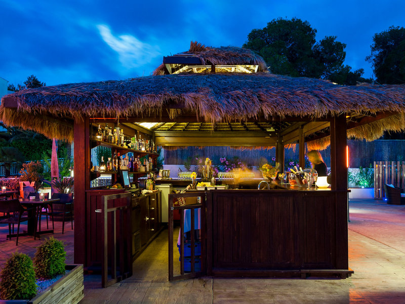 Invisa Hotel Club Cala Blanca 20