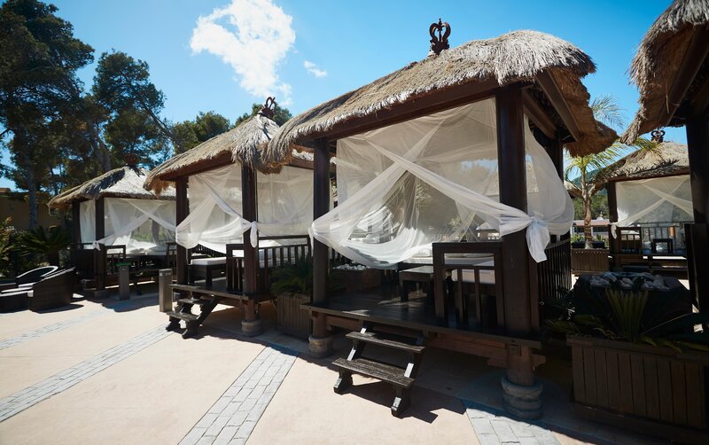 Invisa Hotel Club Cala Blanca 40