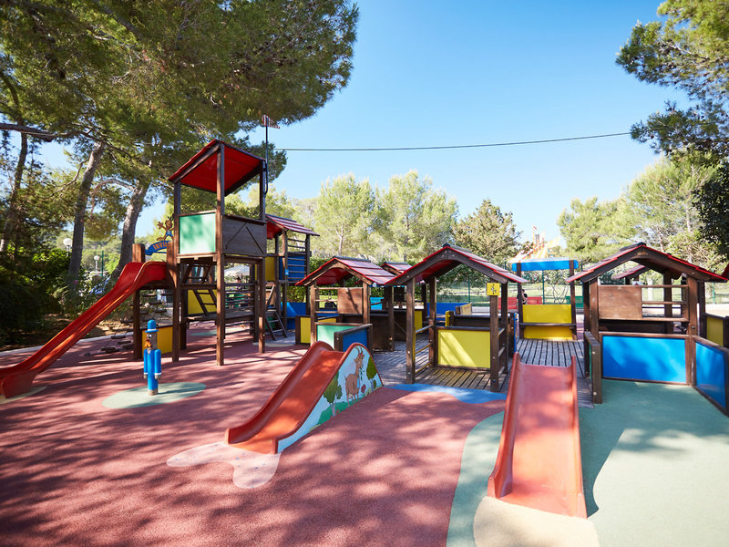 Invisa Hotel Cala Blanca 30