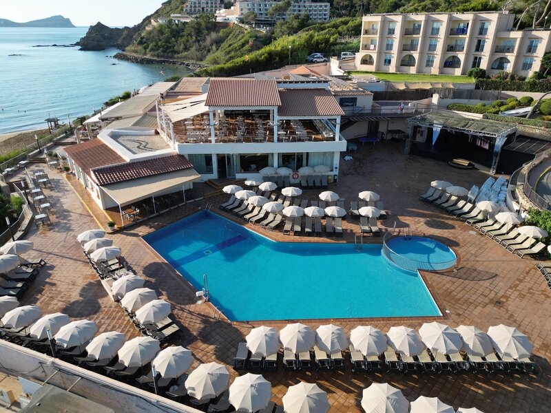 Invisa Hotel Cala Blanca 17