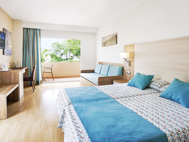 Invisa Club Cala Blanca 3 - Room Example