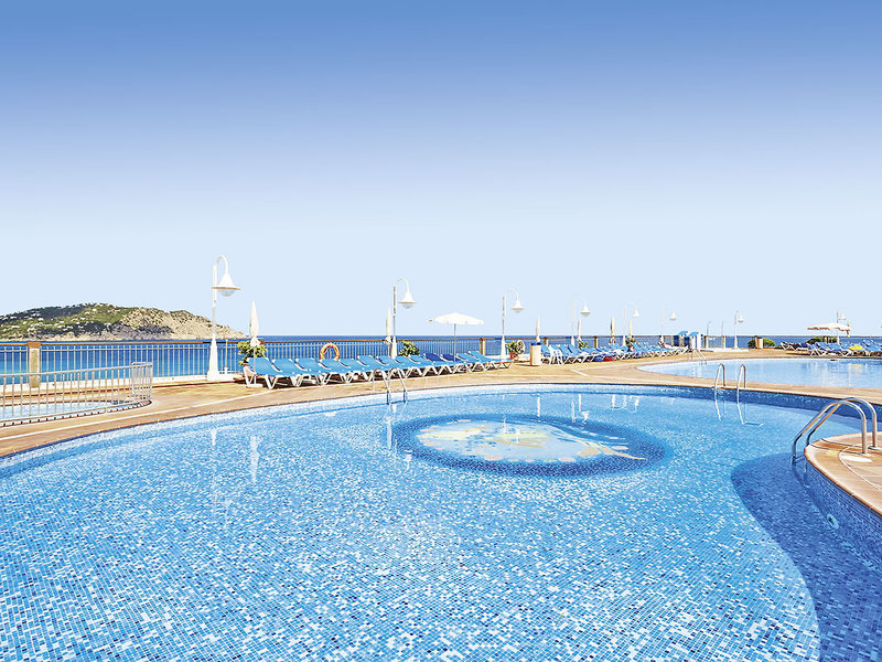 Invisa Club Cala Blanca 4 - Outdoor Pool