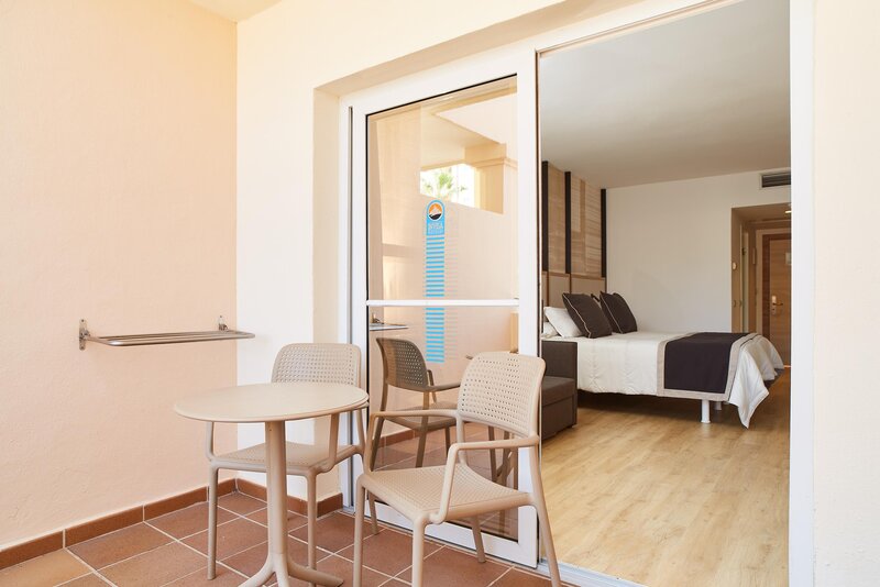Invisa Club Cala Blanca 63 - Room Example