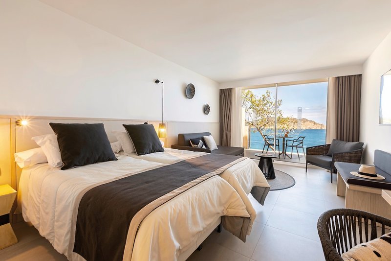 Invisa Hotel Club Cala Verde 32