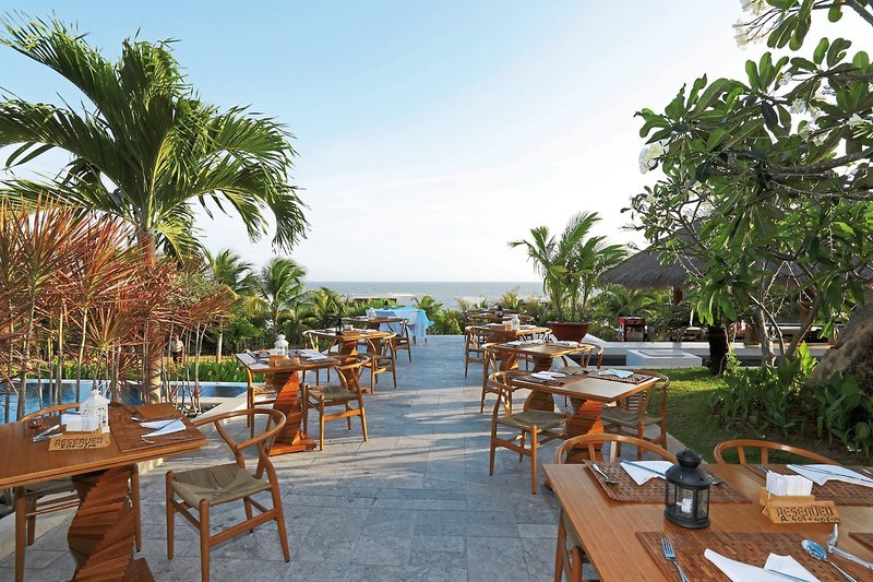 The Cliff Resort & Residences 9