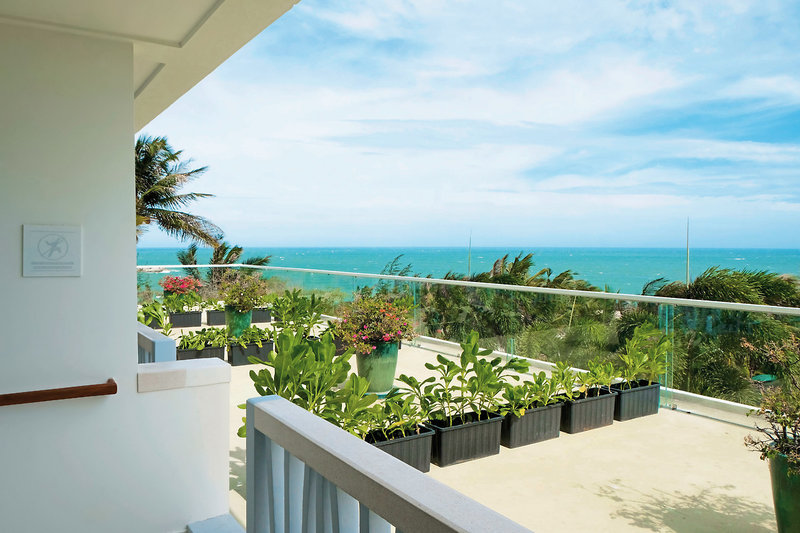 The Cliff Resort & Residences 17