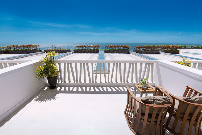 The Cliff Resort & Residences 21