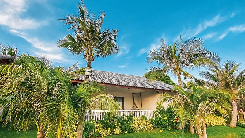 The Cliff Resort & Residences 25