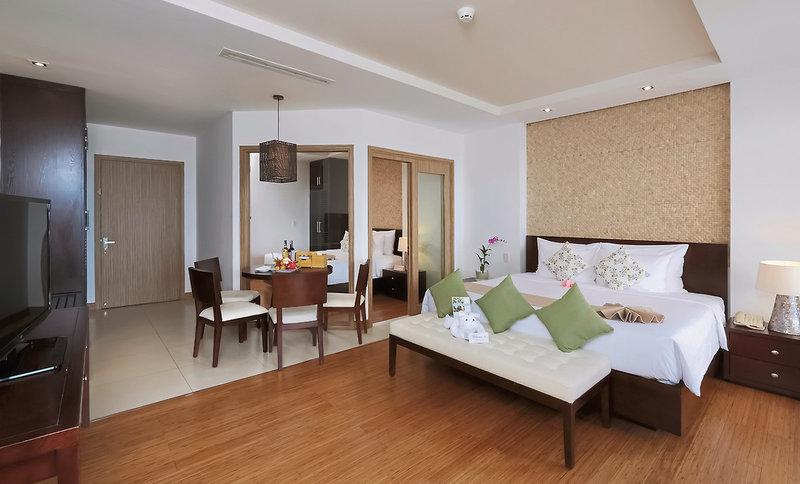 The Cliff Resort & Residences 36