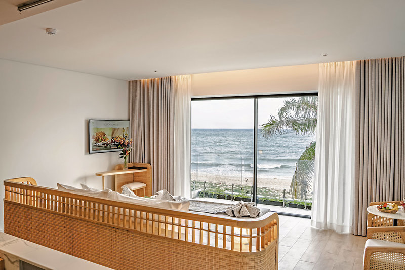 The Cliff Resort & Residences 47
