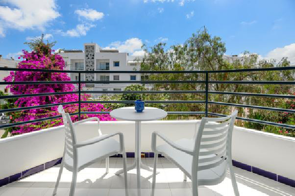 Hotel Vibra Isola 10