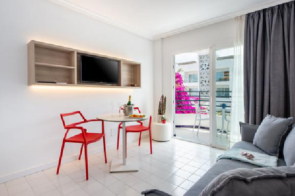 Hotel Vibra Isola 14