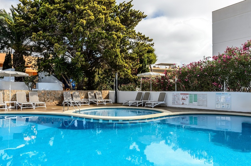 Hotel Vibra Isola 12