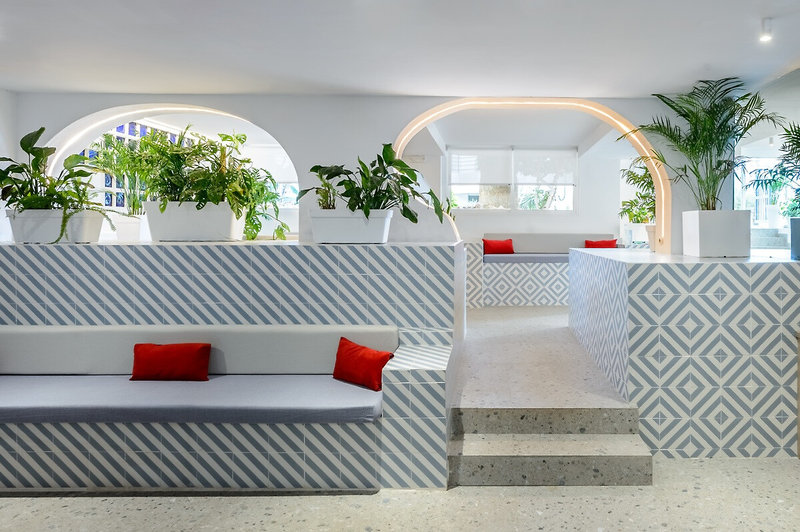 Hotel Vibra Isola 10