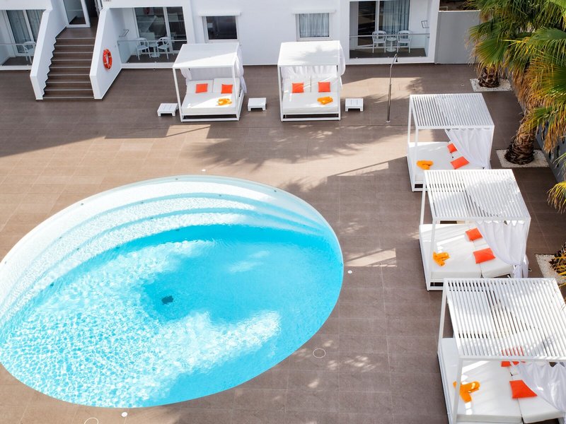 Ibiza Sun Apartments 14
