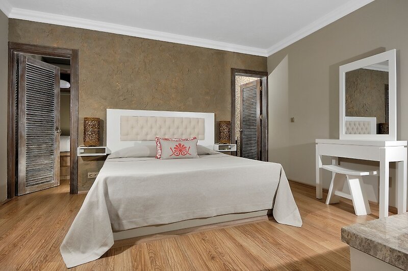 Sarpedor Boutique Hotel 13